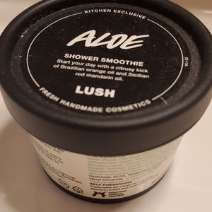 Lush Kitchen Aloe Shower Smoothie 100g